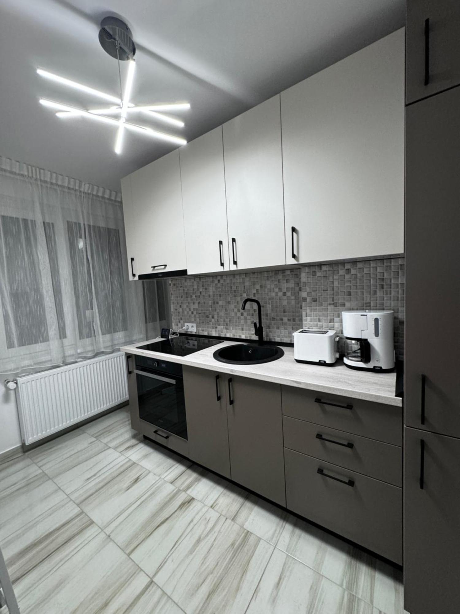 בראשוב Apart City Center מראה חיצוני תמונה